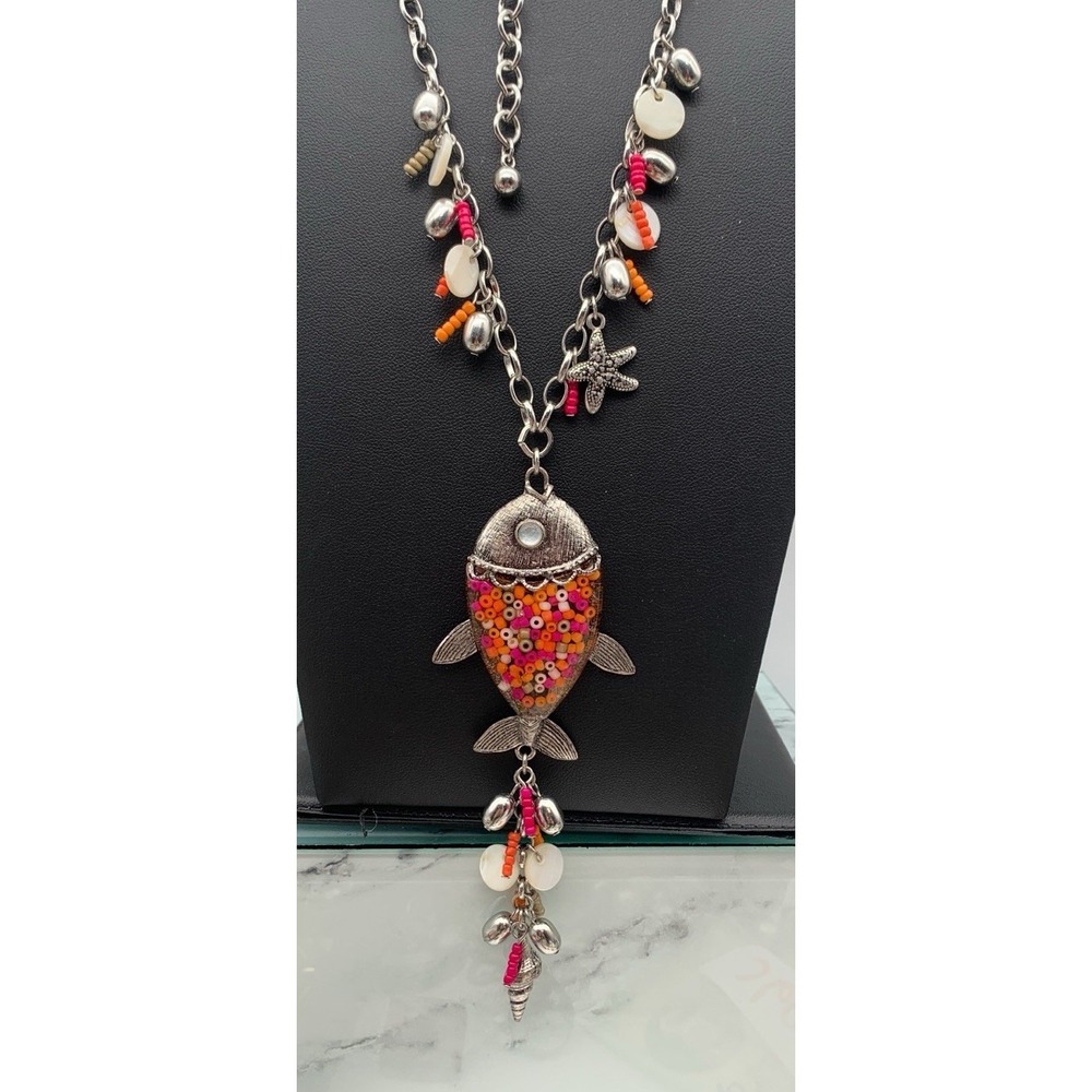 Chicos Silver Tone And Colorful Fun Fish Pendant Ocean Themed Charm Necklace - Picture 3 of 7